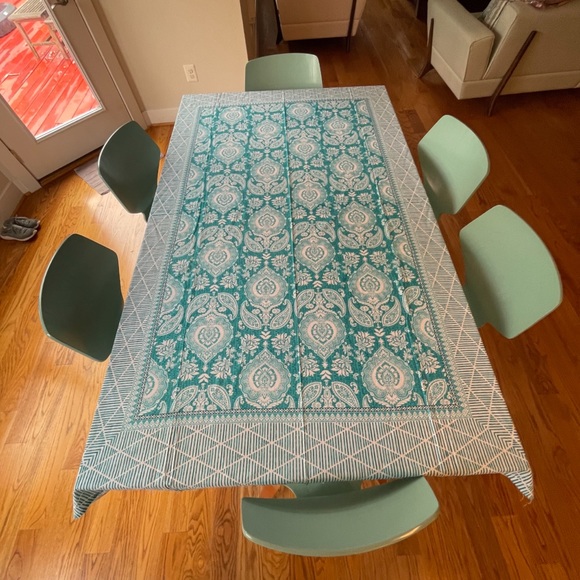 Tablecloth that can be used for a yoga, a meditation mat. Etc - Picture 5 of 6